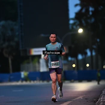 Runner Photo 8909709