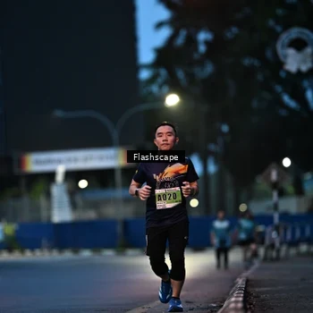 Runner Photo 8909762