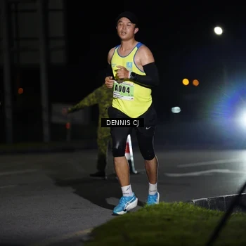 Runner Photo 8909791