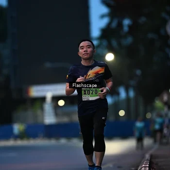 Runner Photo 8909803