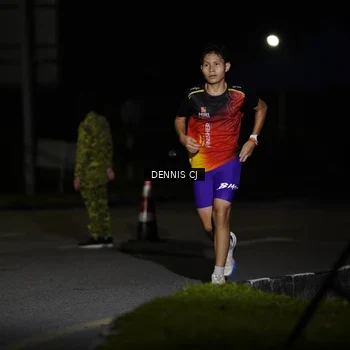 Runner Photo 8909809