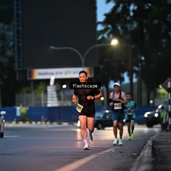 Runner Photo 8909827