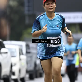 Runner Photo 8909870