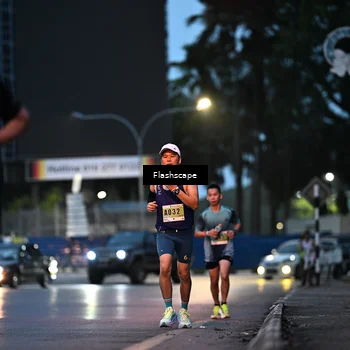 Runner Photo 8909911