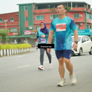 Runner Photo 8909942
