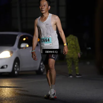 Runner Photo 8910005