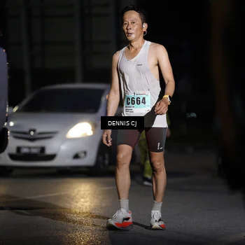 Runner Photo 8910028