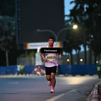 Runner Photo 8910058