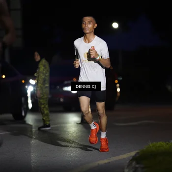 Runner Photo 8910093