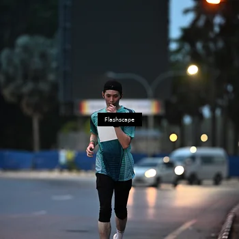 Runner Photo 8910105
