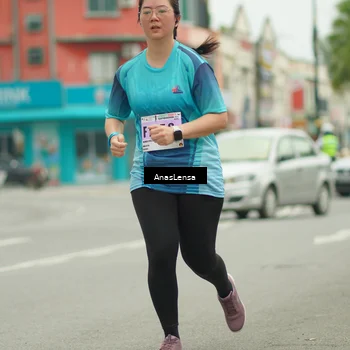 Runner Photo 8910107
