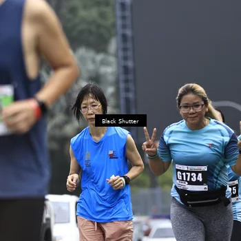 Runner Photo 8910115