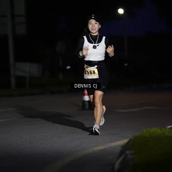 Runner Photo 8910173