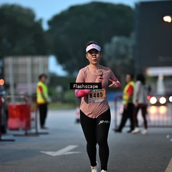 Runner Photo 8910239
