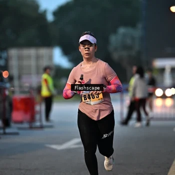 Runner Photo 8910242
