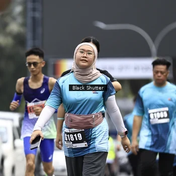 Runner Photo 8910246