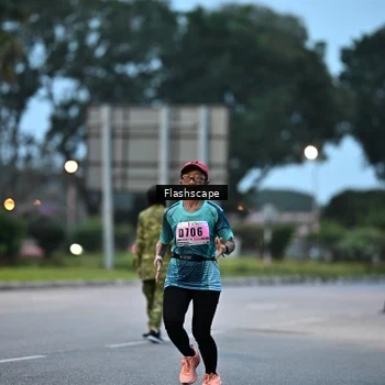 Runner Photo 8910309