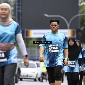 Runner Photo 8910310