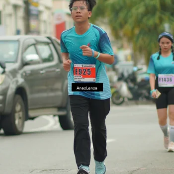 Runner Photo 8910477