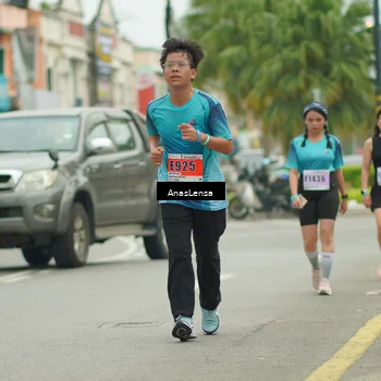 Runner Photo 8910507