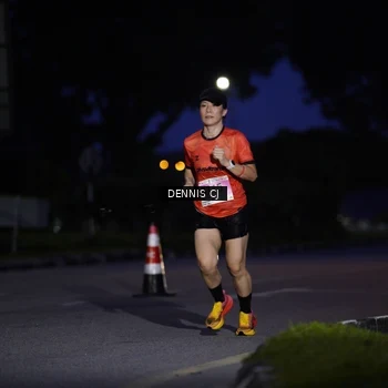 Runner Photo 8910542