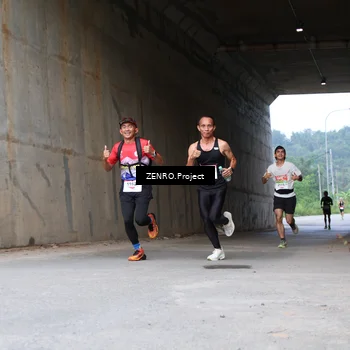 Runner Photo 8910577