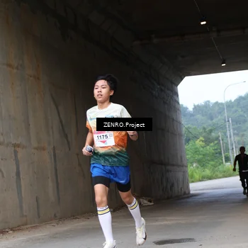 Runner Photo 8910582