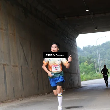 Runner Photo 8910592