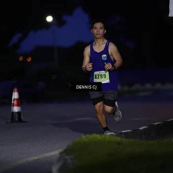 Runner Photo 8910626