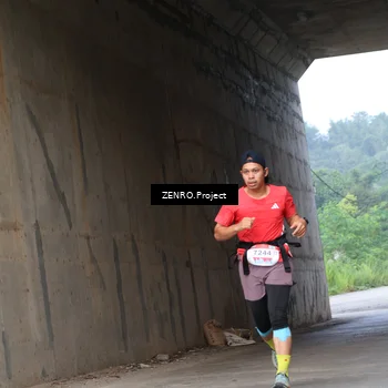 Runner Photo 8910633