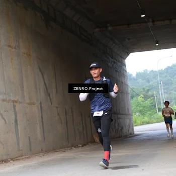 Runner Photo 8910646