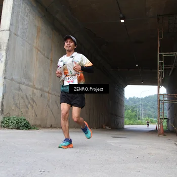 Runner Photo 8910668