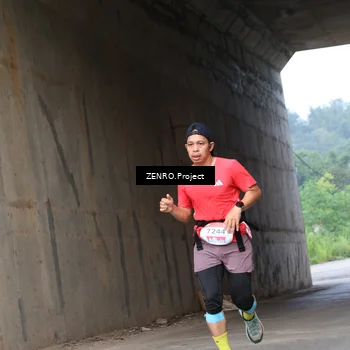 Runner Photo 8910669