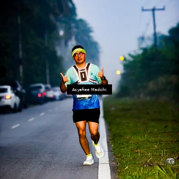 Runner Photo 8910671