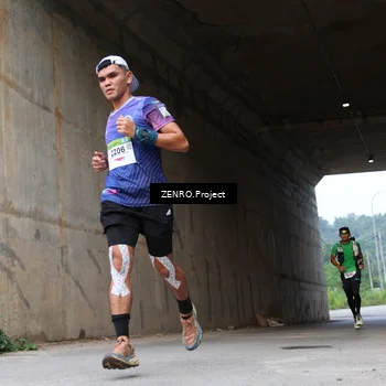 Runner Photo 8910672