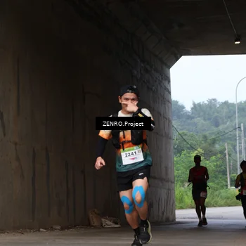 Runner Photo 8910697
