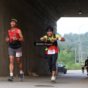 Runner Photo 8910741