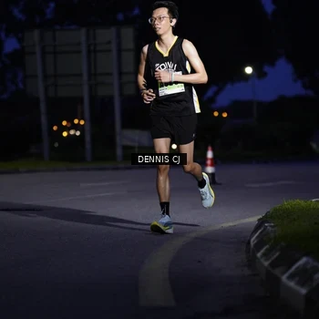 Runner Photo 8910754