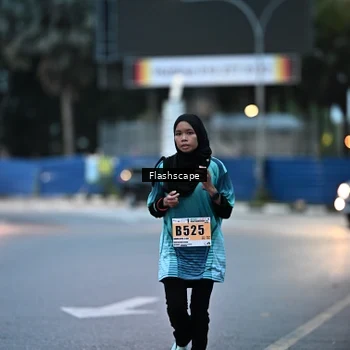 Runner Photo 8910758