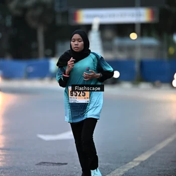 Runner Photo 8910769