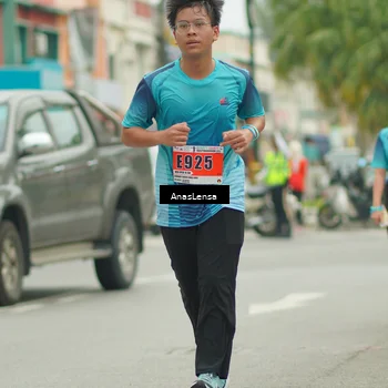Runner Photo 8910772