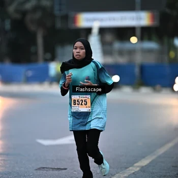 Runner Photo 8910774