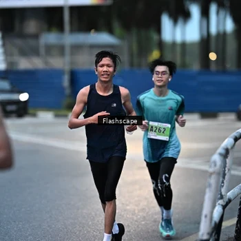 Runner Photo 8910791
