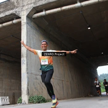 Runner Photo 8910805