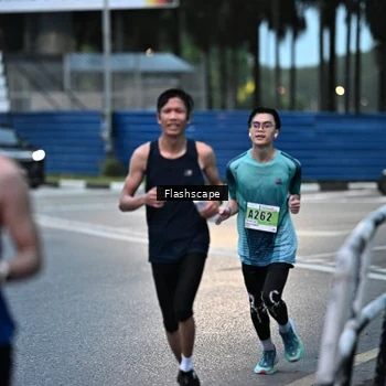 Runner Photo 8910810