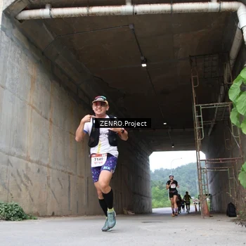 Runner Photo 8910848