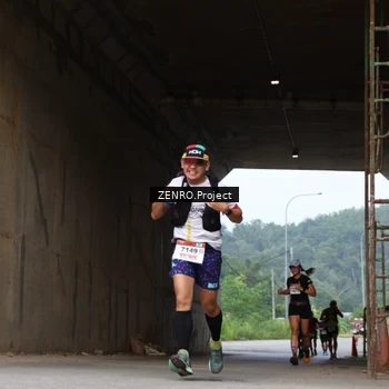 Runner Photo 8910853