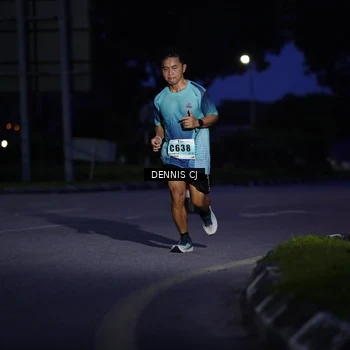 Runner Photo 8910861