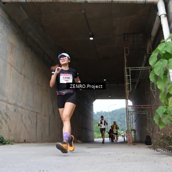 Runner Photo 8910871