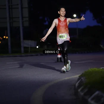 Runner Photo 8910874